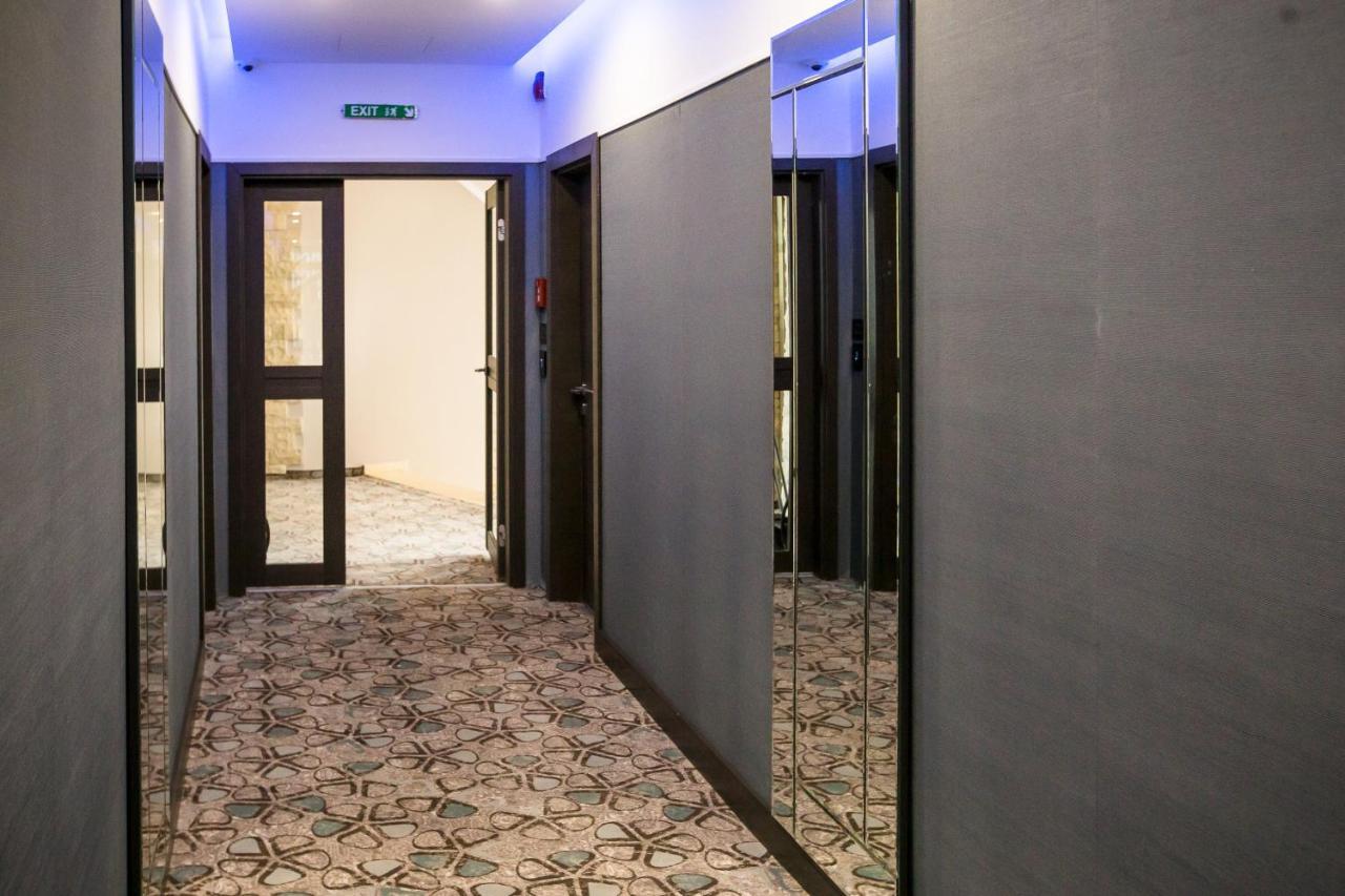 Hotel Carpat Inn Азуга Екстериор снимка